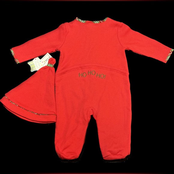 NWT Nursery Rhyme Christmas Santa Clause Red Onesie Cap Set 3/6 M - Picture 2 of 4